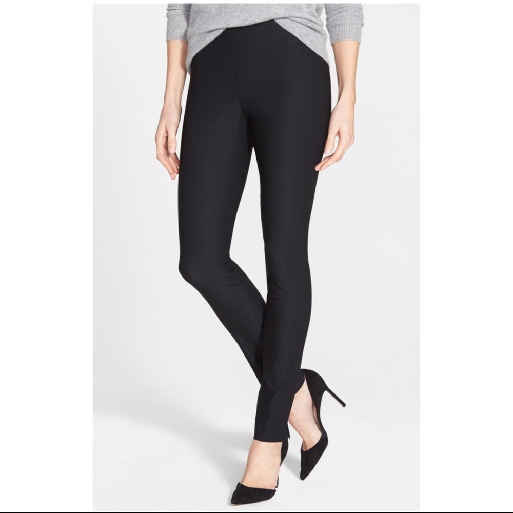 EUC Nic + Zoe Slim Fit Wonderstretch Pants 10